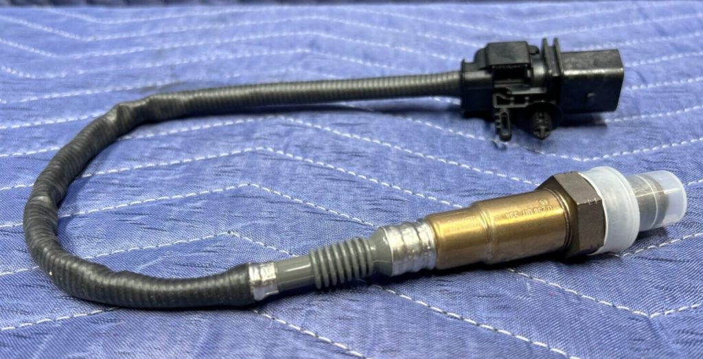 Ford Raptor 6.2L engine O2 Sensor PreCatalyst Part 597094, Bosch, etc. Wakesurf Gear & Parts Hub